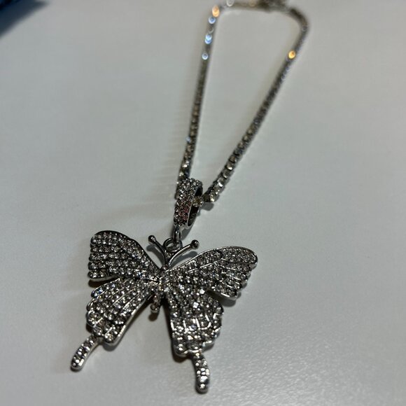 New!       ICY layered Butterfly Necklace - Picture 3 of 4